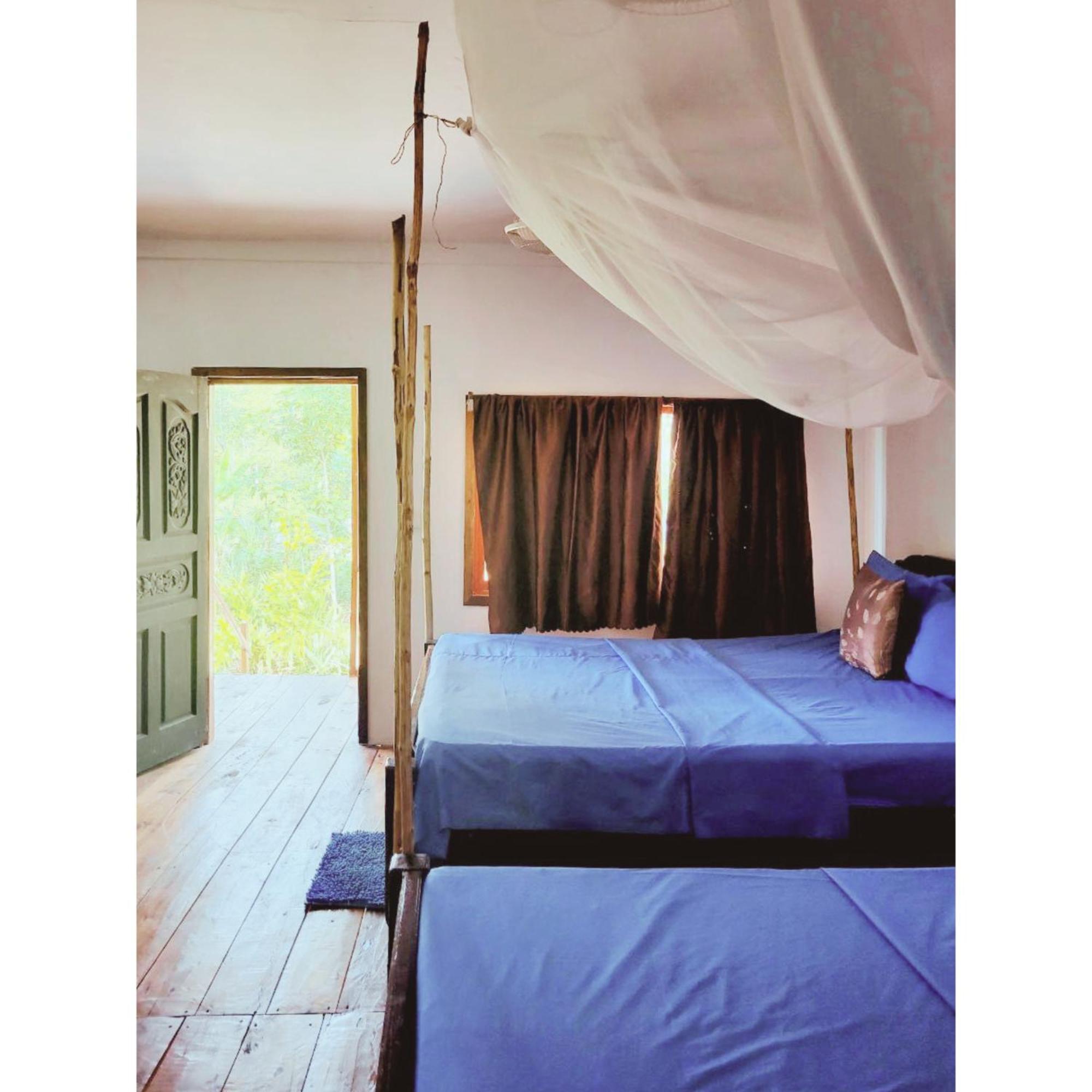 Mangrove Beach Bungalows Koh Rong Sanloem Exteriör bild